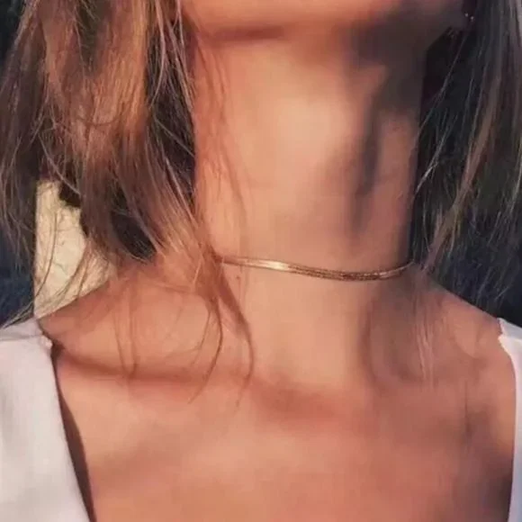 NEW 18K Gold Flat Snake Chain Necklace, nice Necklace, cute Necklace - Picture 4 of 6